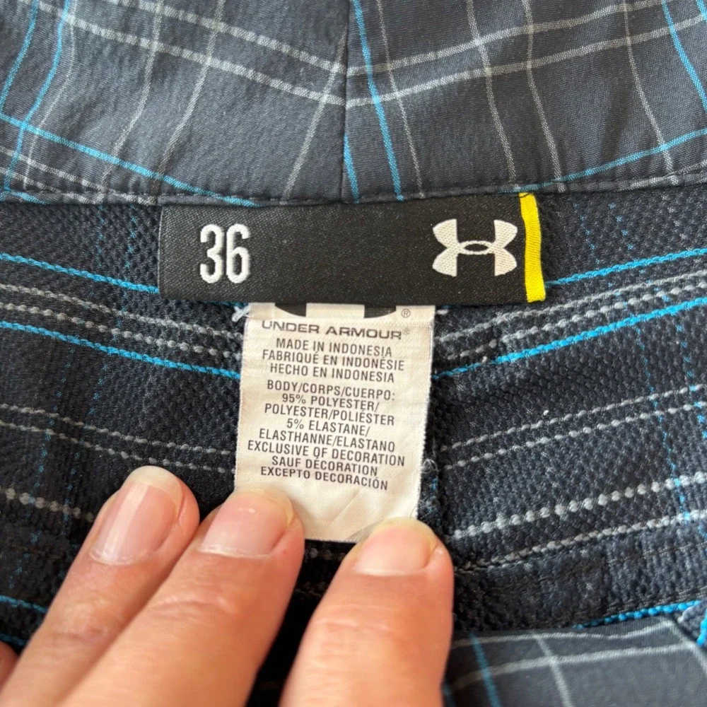 Under Armour Mens Plaid Golf Shorts Black Blue Size 36 Flat Front Stretch